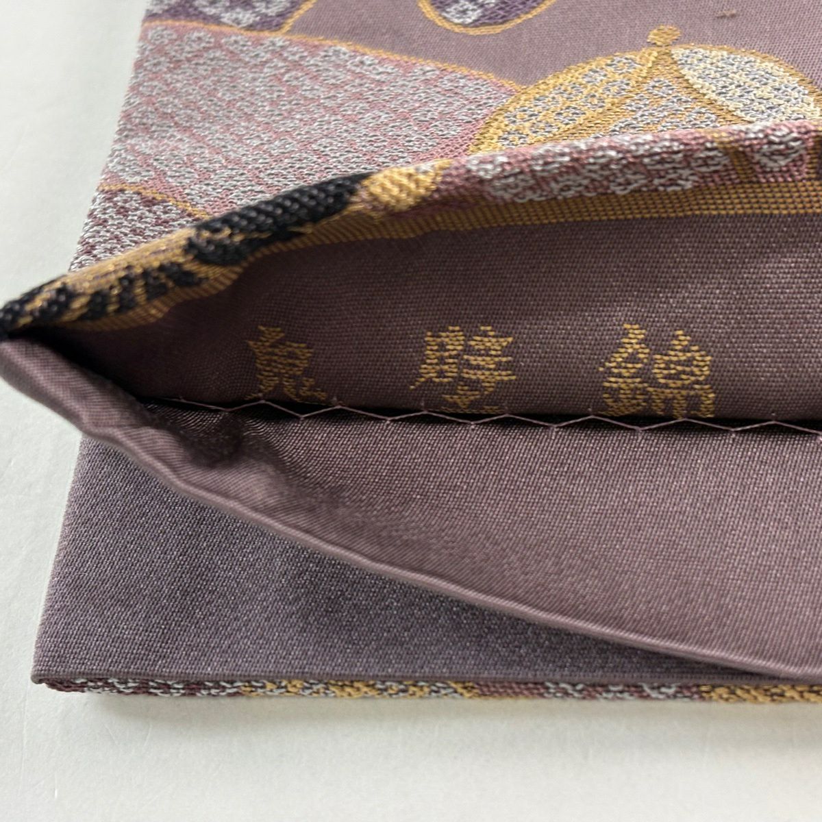 【美品】 袋帶 名品級 寶盡くし 草花紋紋 金金箔 紫 六通 純蠶絲