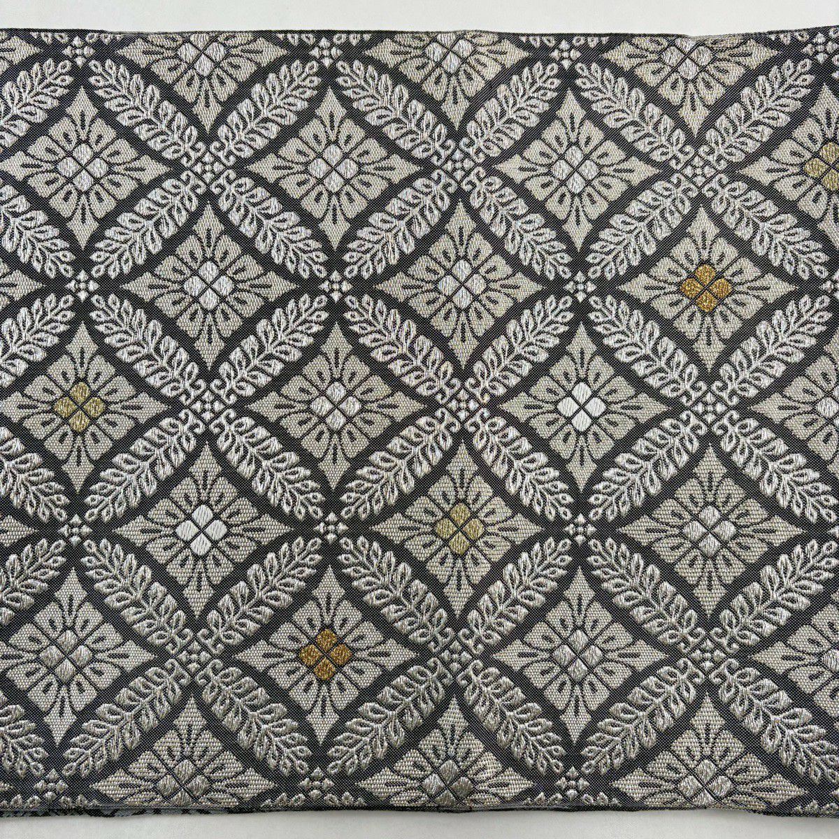 【美品】 袋帶 名品級 七寶 金銀彩 刺繡 灰色 全通 純蠶絲