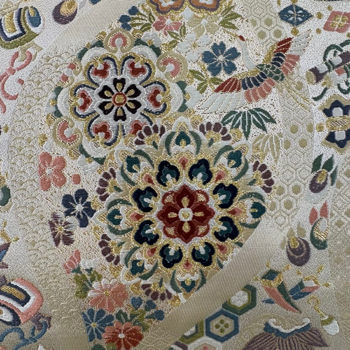 【美品】 袋帶 秀品級 華紋 寶盡くし 金銀絲 金金箔 金色 六通 純蠶絲