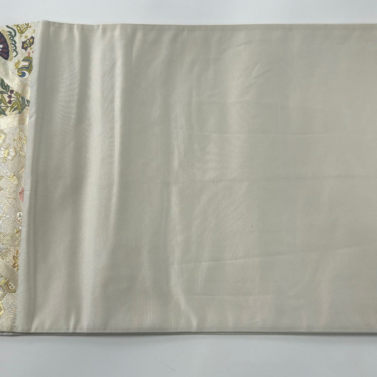 【美品】 袋帶 秀品級 華紋 寶盡くし 金銀絲 金金箔 金色 六通 純蠶絲