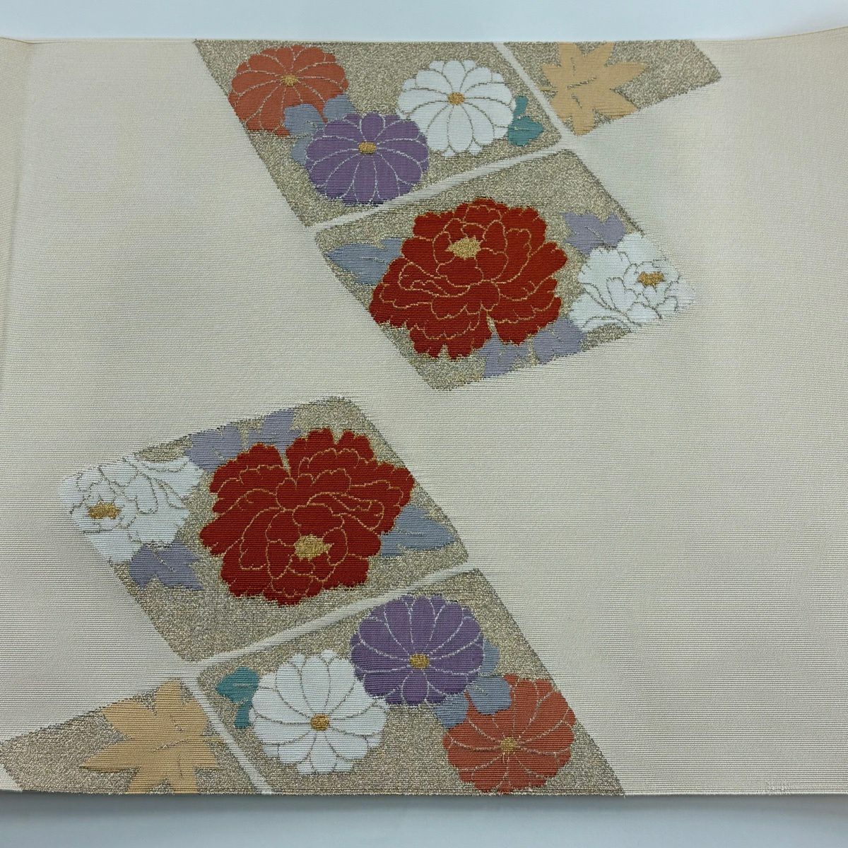 【美品】名古屋帶 秀品級 牡丹 菊花 金金箔 米色 大鼓圖案 純蠶絲