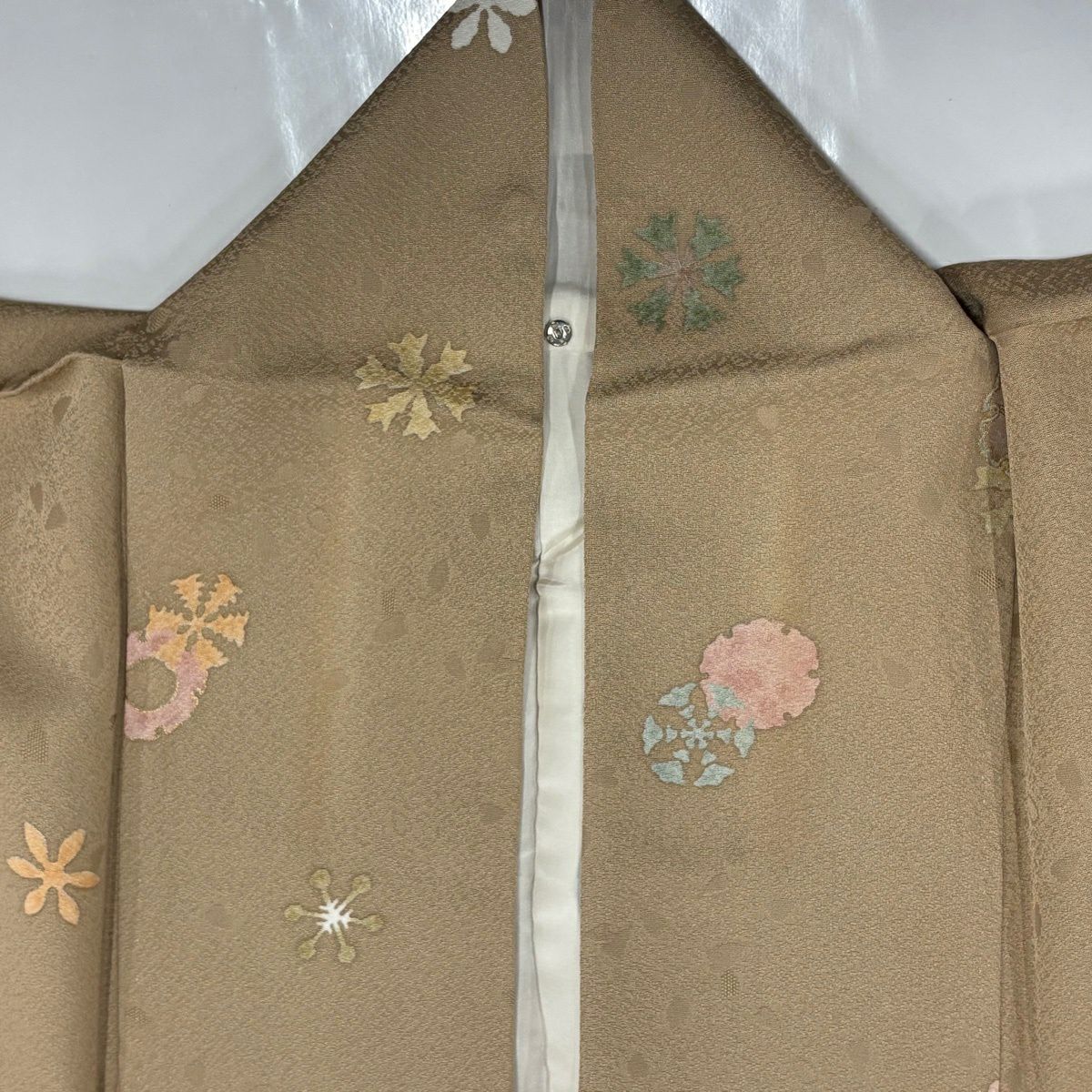【美品】 小紋 身長153cm 袖長62.5cm S 雙層 雪輪 地紋 金銀彩 淺茶 純蠶絲 秀品級