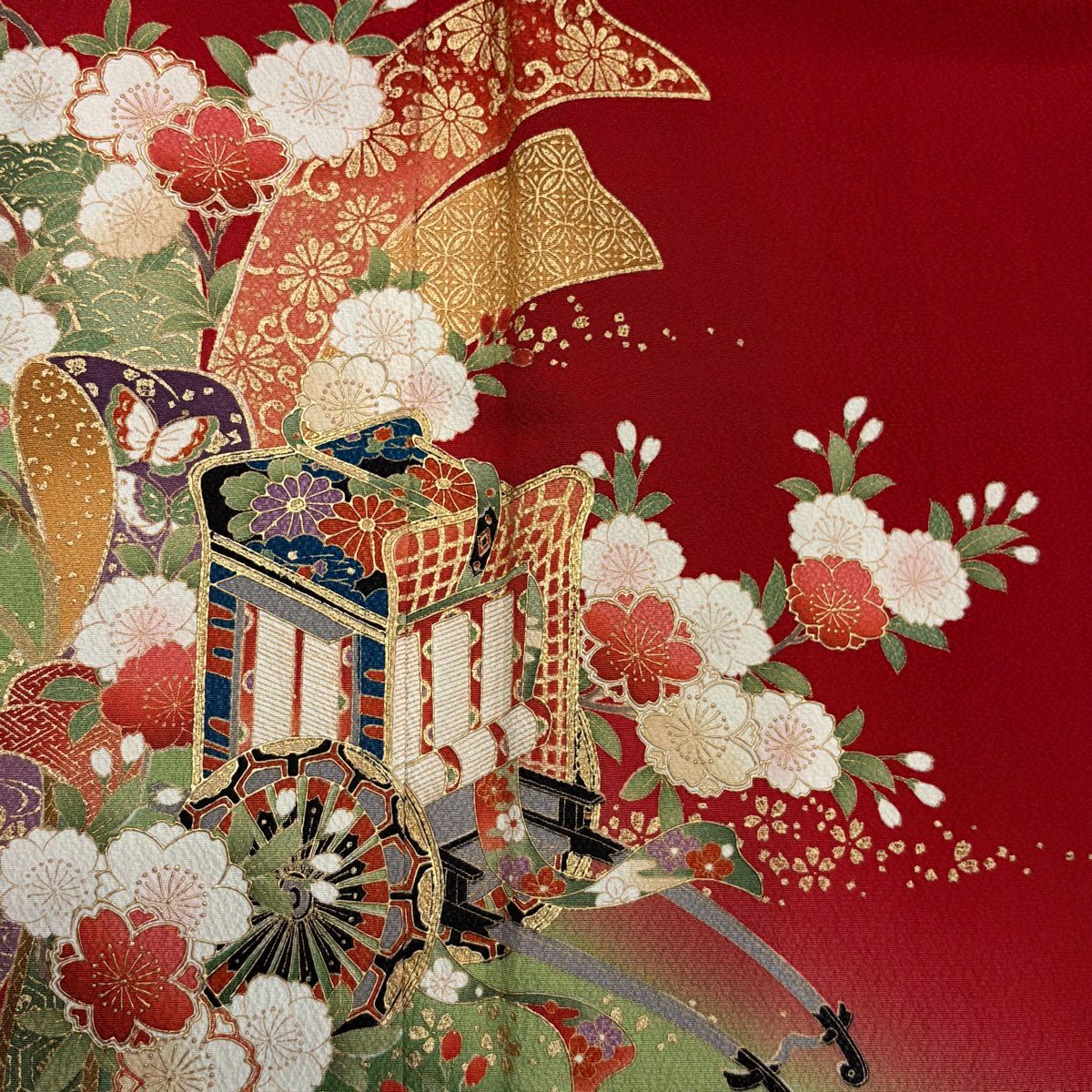 【美品】振袖禮服 身長156cm 袖長67.5cm L 雙層 桂由美 大和 落款あり 御所車 櫻花 金銀彩 染分 紅 純蠶絲 秀品級