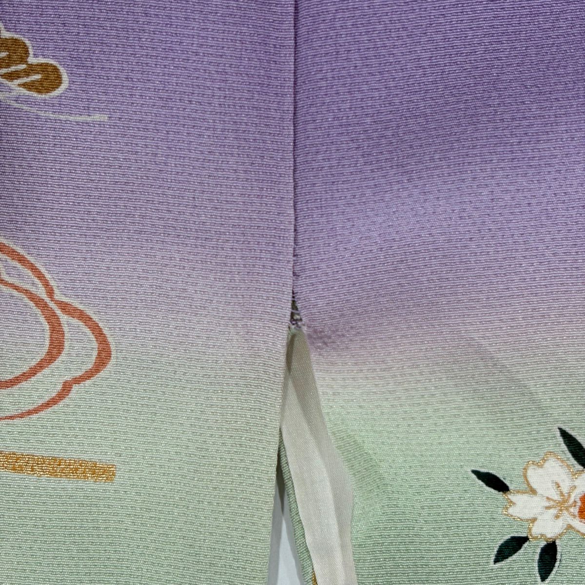 振袖禮服 身長158.5cm 袖長65.5cm M 雙層 松樹竹子梅花 菊花 金絲 金銀彩 紅 純蠶絲 秀品級