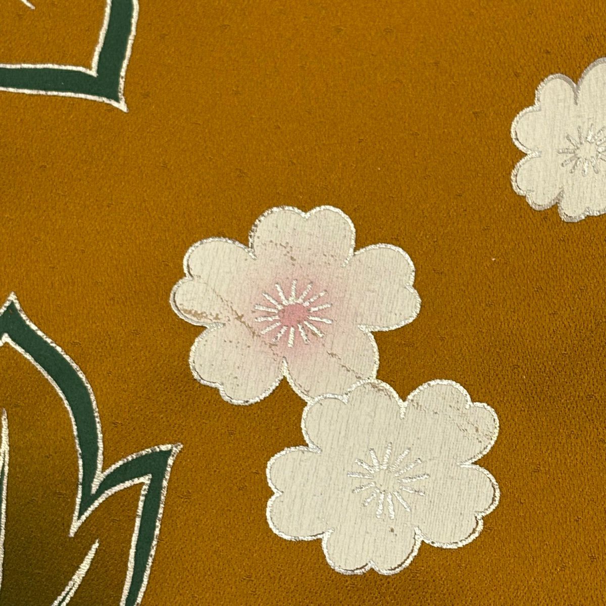 振袖禮服 身長168.5cm 袖長68.5cm L 雙層 草花紋紋 金銀彩 染分 山吹茶 純蠶絲 秀品級