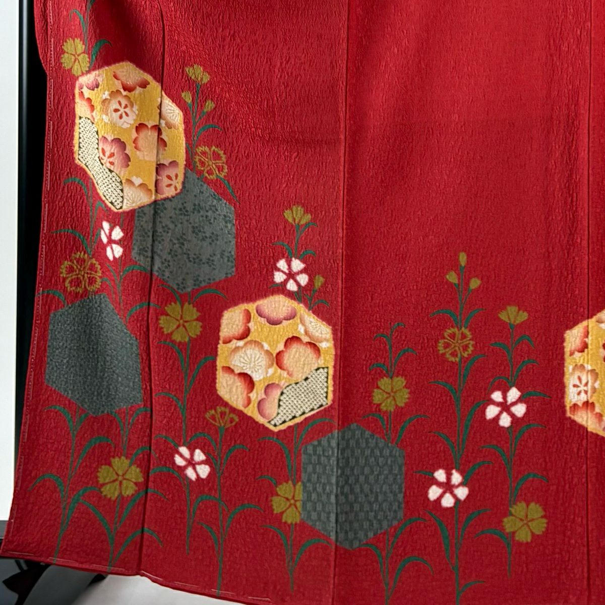 【美品】振袖禮服 身長164cm 袖長68cm L 雙層 龜甲 櫻花 金彩裝飾 紅 純蠶絲 秀品級
