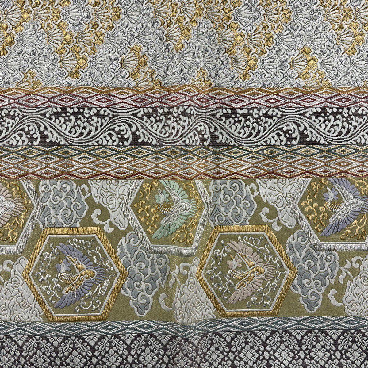【美品】 袋帶 名品級 龜甲 鳥 金銀彩 刺繡 抹茶 六通 純蠶絲