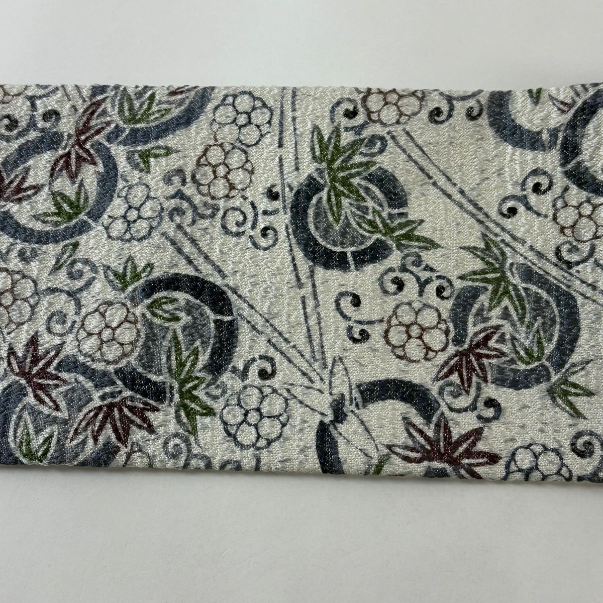 【美品】 名古屋帶 名品級 落款あり 竹子 梅花 銀通 灰白 純蠶絲