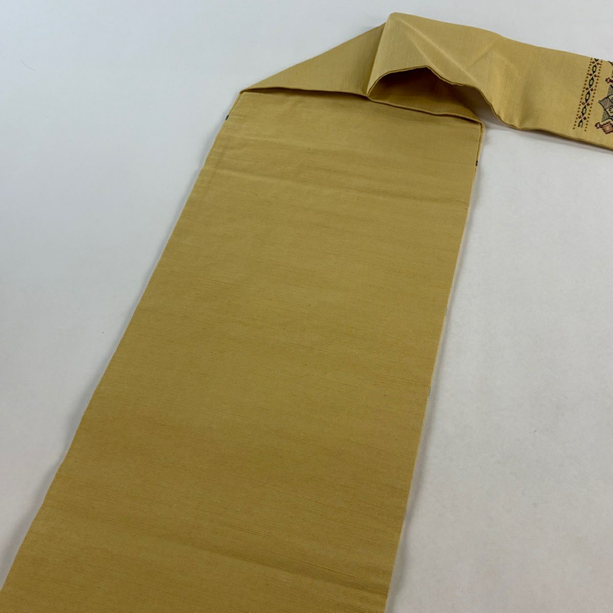 【美品】 名古屋帶 逸品級 紬織織 幾何學圖案 條紋 刺繡 黃色 純蠶絲