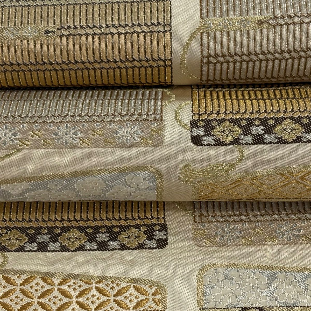 袋帶 逸品級 河村織物 落款 鎧おどし 梅花 金銀糸 金金箔 米色 六通 純蠶絲