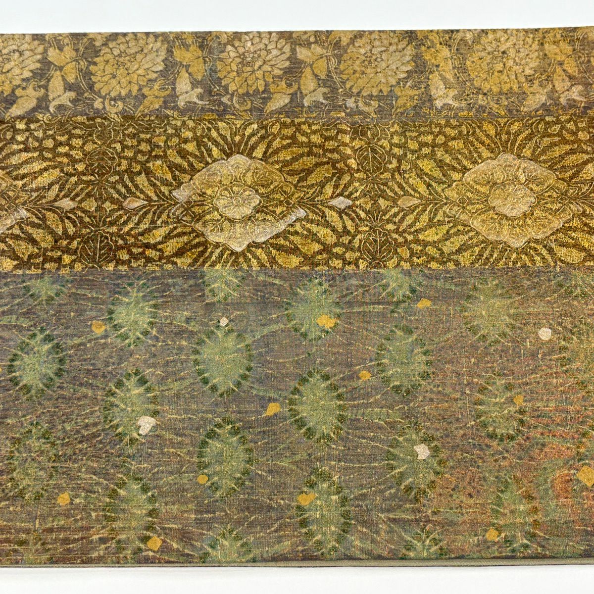 【美品】 袋帶 逸品級 落款 牛首紬織織 草花紋紋 幾何學圖案 金彩裝飾 灰紫 全通 純蠶絲