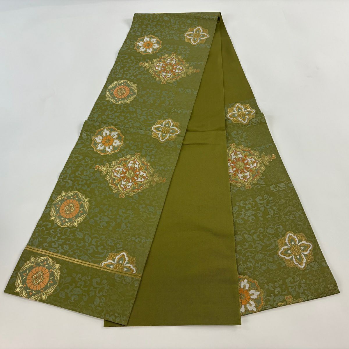 【美品】 袋帶 逸品級 川島織物 落款あり 華紋 花唐草紋 金絲 抹茶 六通 純蠶絲