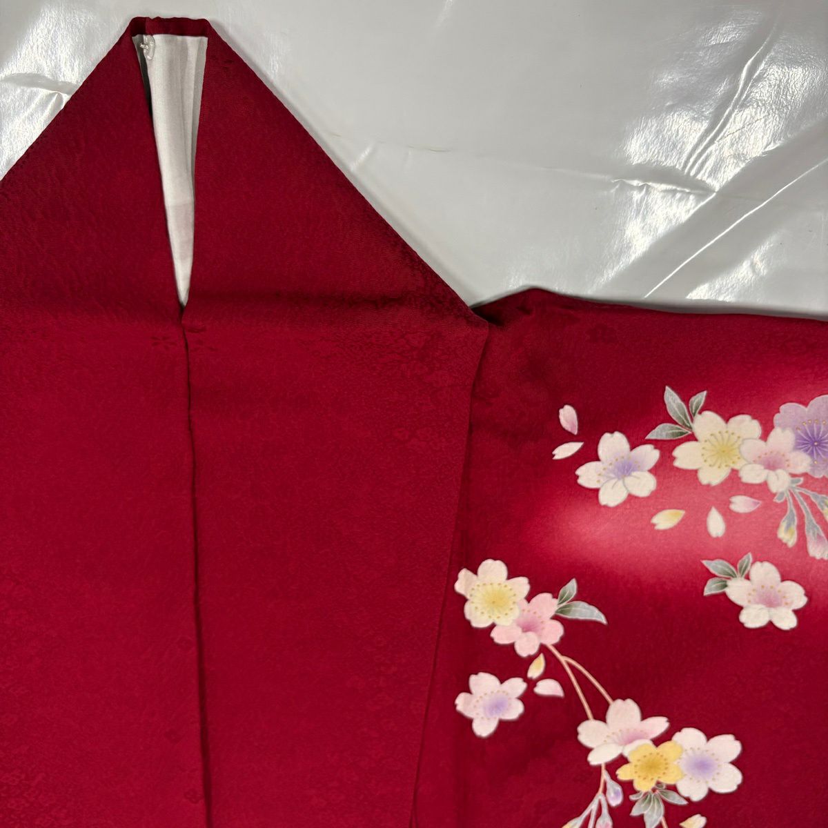 【美品】振袖禮服 身長161cm 袖長68cm L 雙層 垂枝櫻 手毬 金絲 金銀彩 紅 純蠶絲 秀品級