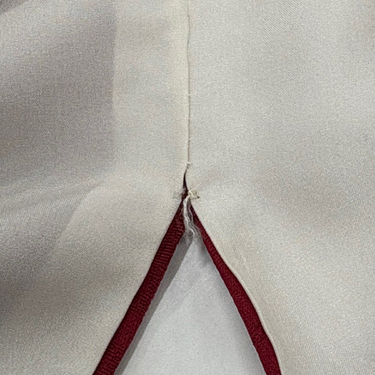 【美品】振袖禮服 身長155cm 袖長66.5cm M 雙層 草花紋紋 雪輪 金銀彩 漸層 紅 純蠶絲 優品級