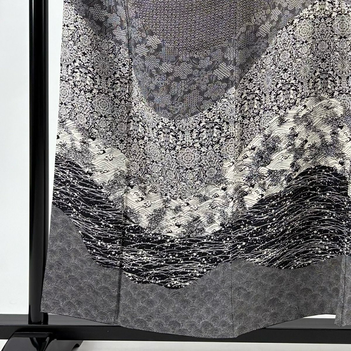 訪問服 身長155cm 袖長67.5cm L 雙層 落款あり 華紋 波頭 黑 純蠶絲 名品級