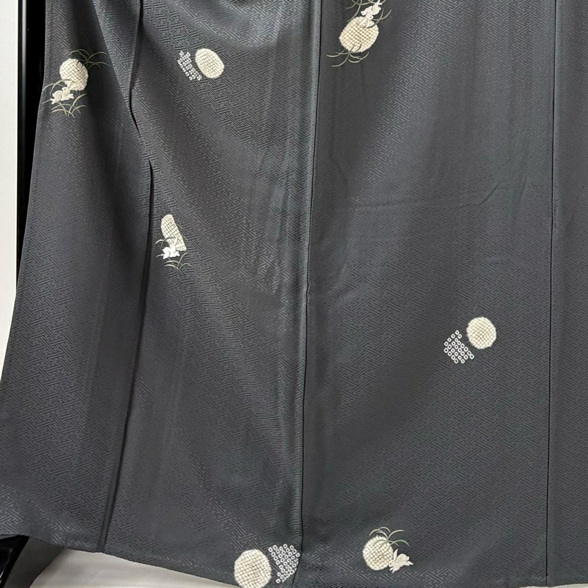 小紋 身長167.5cm 袖長69cm L 單層 兔子 月亮 絞染 刺繡 灰色 純蠶絲 名品級