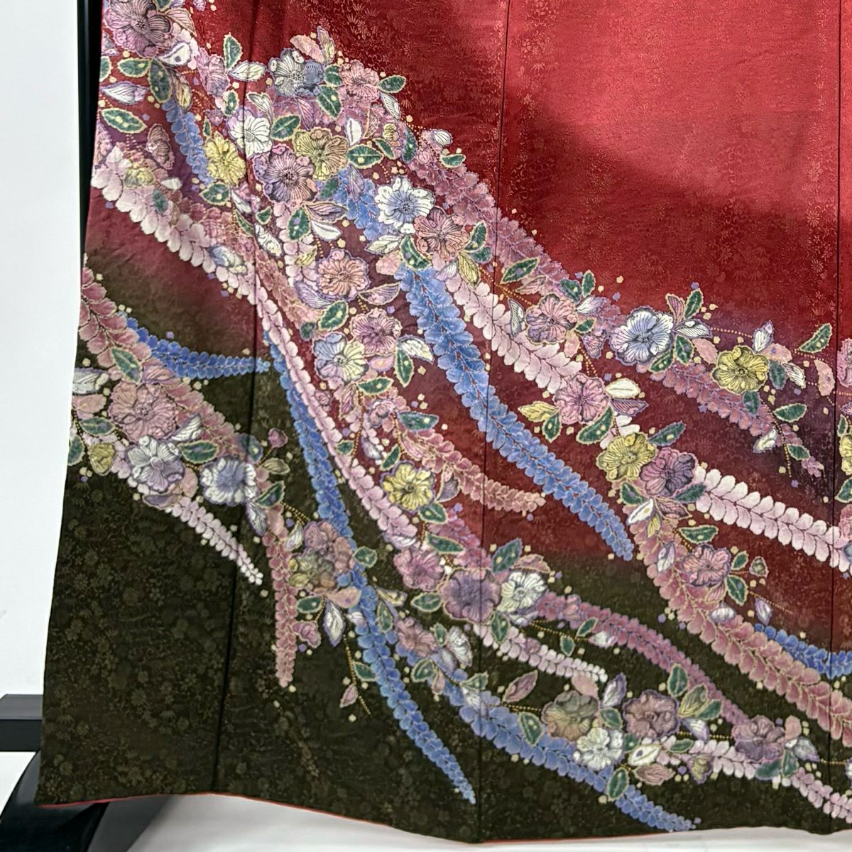 振袖禮服 身長166.5cm 袖長67.5cm L 雙層 草花紋紋 金通し 漸層 茜 純蠶絲 名品級