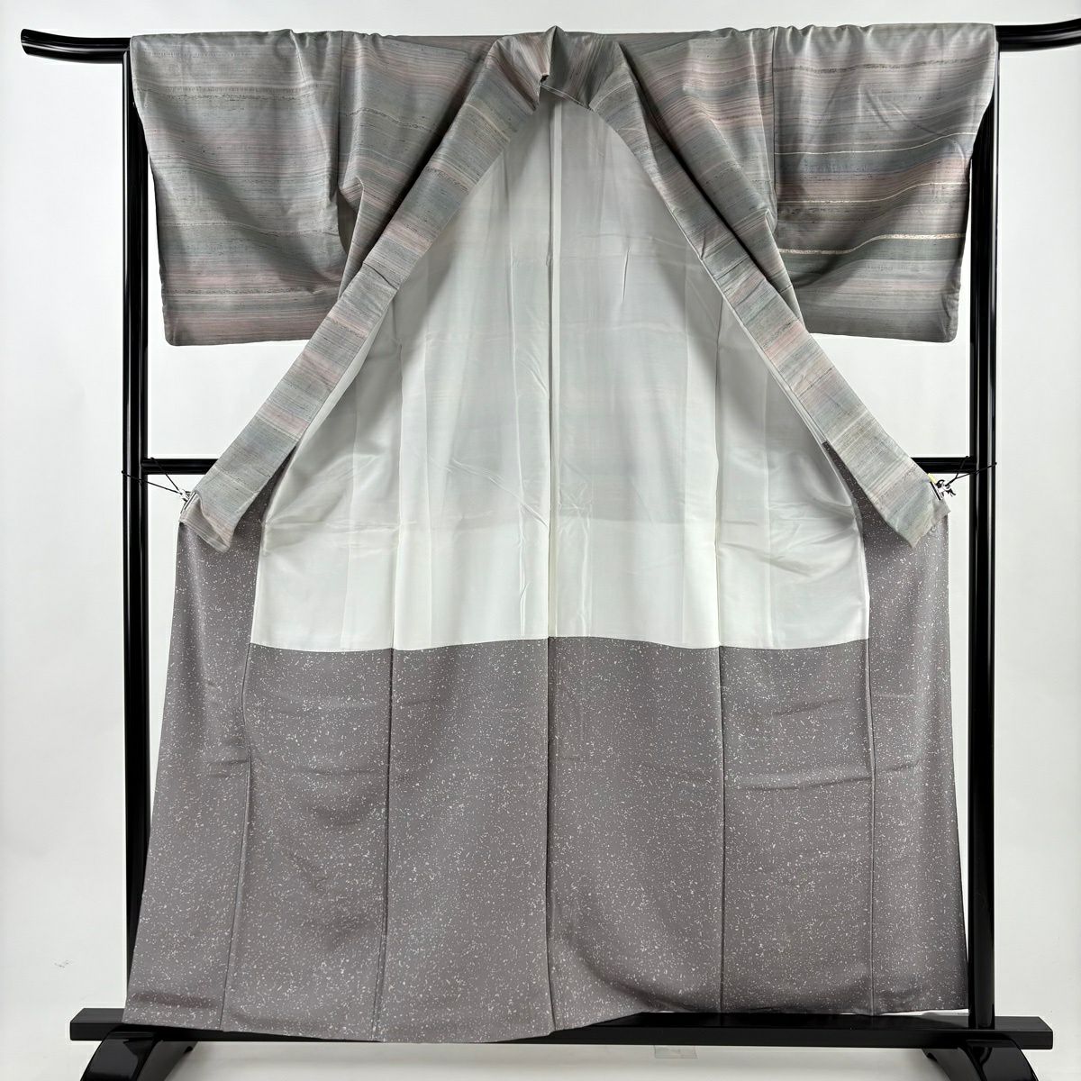 【美品】 付下 身長159.5cm 袖長66cm M 雙層 紬織織 段紋 灰色 純蠶絲 名品級