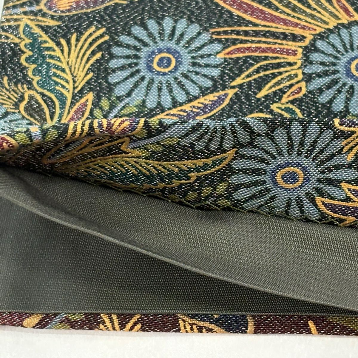 【美品】 袋帶 逸品級 前田仁仙 落款 鳥 草花紋紋 銀線 金銀彩 茶綠 全通 純蠶絲
