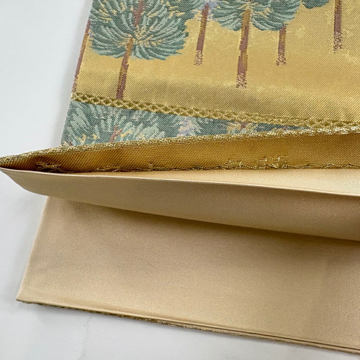 【美品】 袋帶 秀品級 關西仕立 北出杉 金金箔 米色 六通 純蠶絲