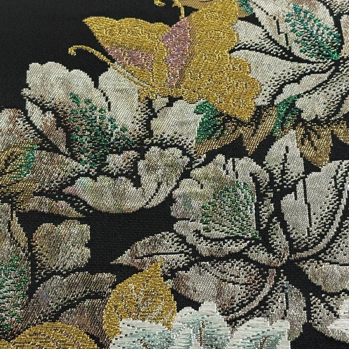 【美品】 袋帶 秀品級 草花紋紋 鳥 金金箔 唐織 黑 六通 純蠶絲