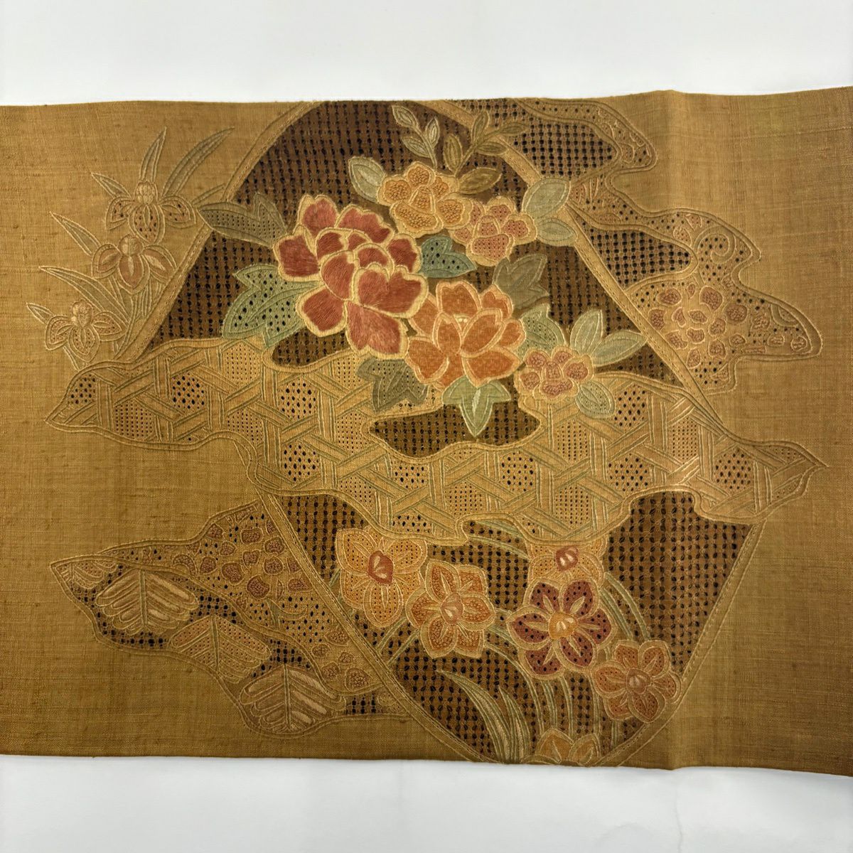 【美品】 袋帶 秀品級 紬織織 花車 花唐草紋 刺繡 山吹茶 純蠶絲