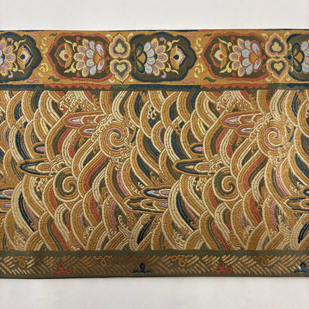 【美品】 袋帶 秀品級 波 草花紋 唐織 金金箔 鶯 深藍 六通 純蠶絲