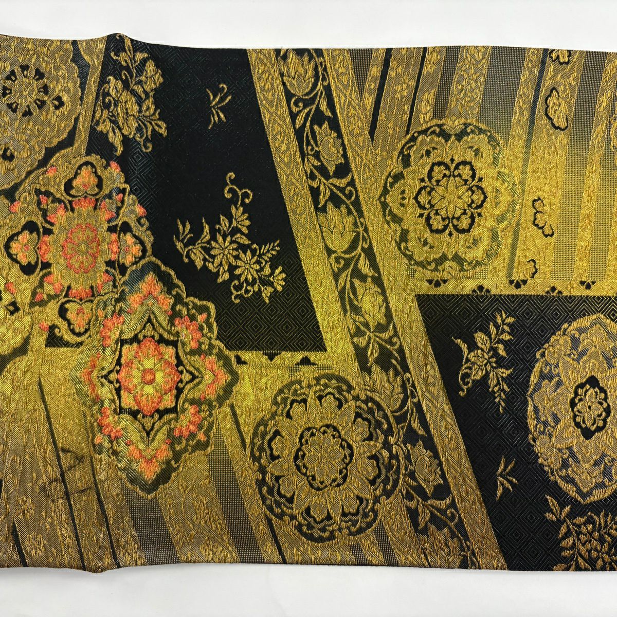 【美品】 袋帶 秀品級 華紋 草花紋紋 金金箔 黑 六通 純蠶絲