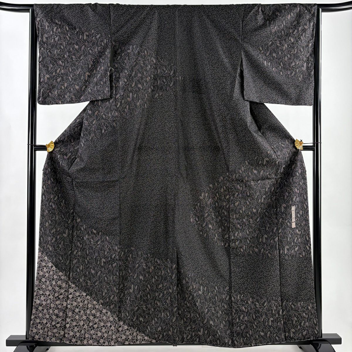 【美品】訪問服 身長161cm 袖長64.5cm M 雙層 川村久太郎 紬織織 地 落款あり 葉 唐草紋 黑 純蠶絲 名品級