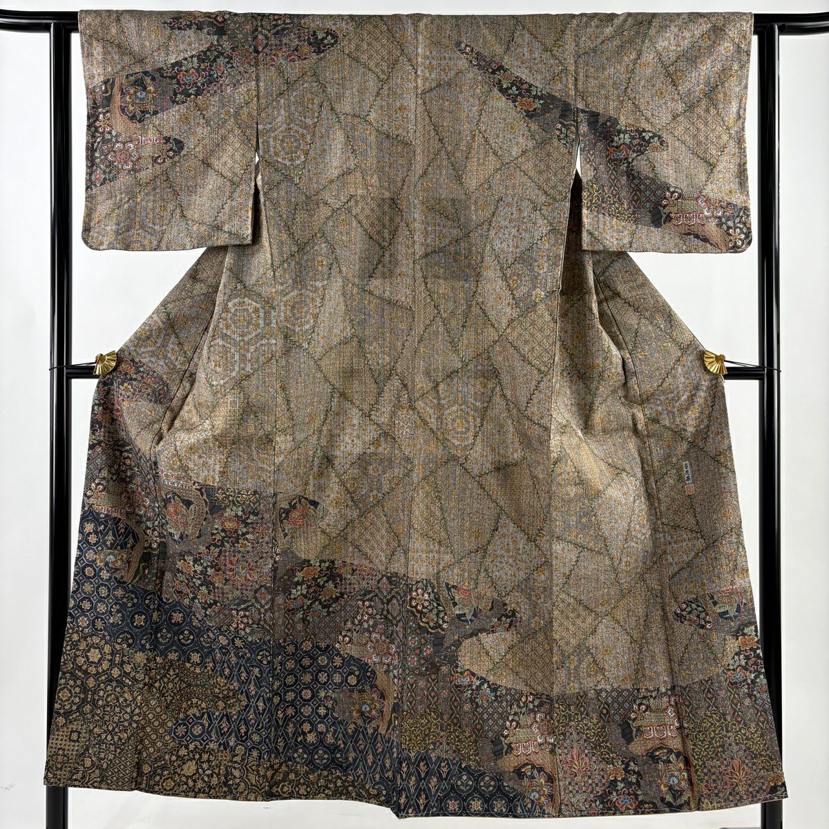 【美品】訪問服 身長151cm 袖長61.5cm S 雙層 二代目 更甚 大島紬織地 落款あり 證書あり 更紗柄 霞 灰色 純蠶絲 名品級