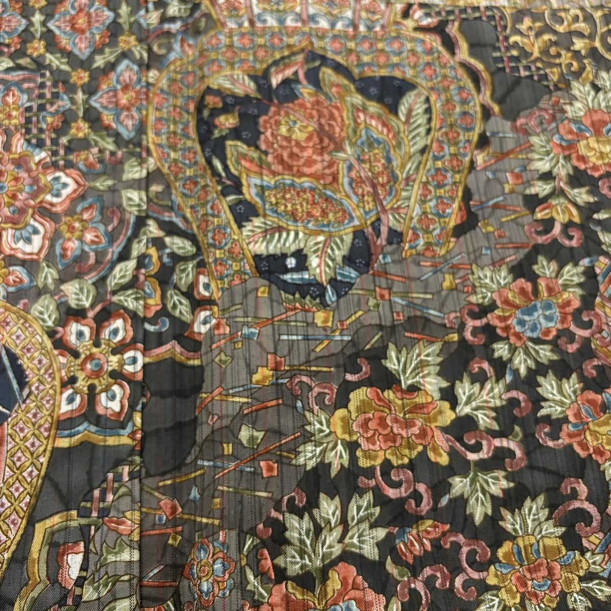 【美品】訪問服 身長151cm 袖長61.5cm S 雙層 二代目 更甚 大島紬織地 落款あり 證書あり 更紗柄 霞 灰色 純蠶絲 名品級