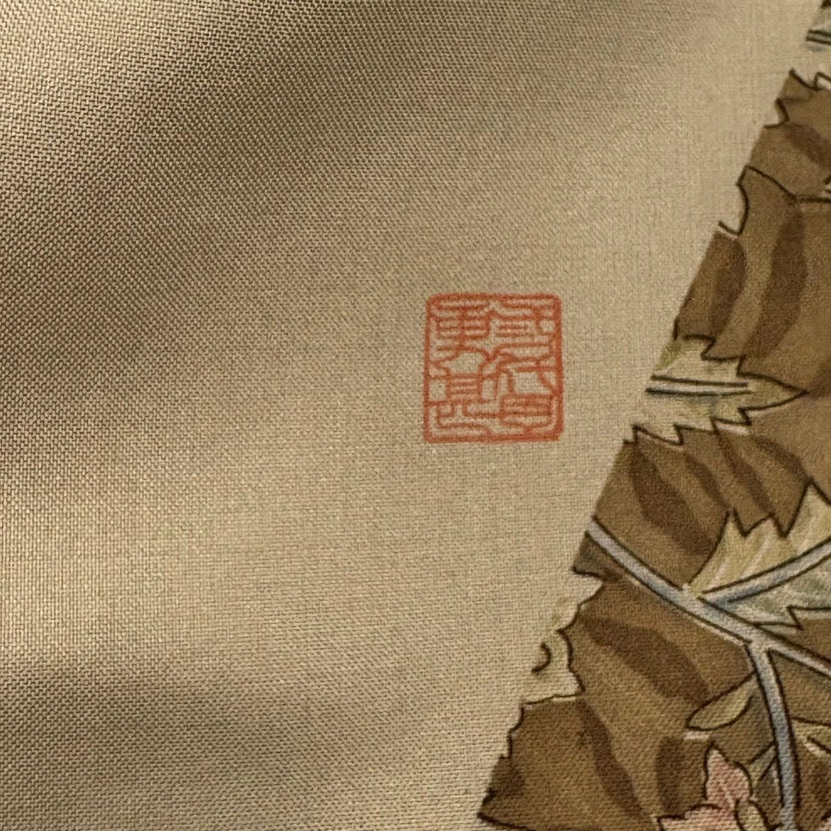 【美品】訪問服 身長151cm 袖長61.5cm S 雙層 二代目 更甚 大島紬織地 落款あり 證書あり 更紗柄 霞 灰色 純蠶絲 名品級