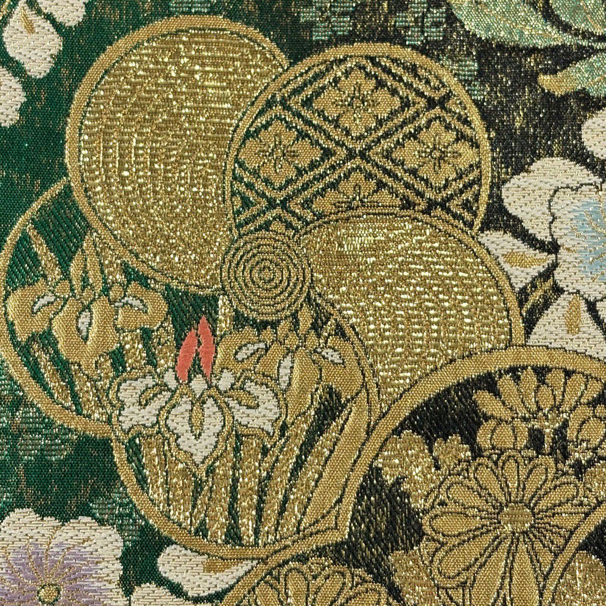 【美品】 袋帶 秀品級 振袖禮服禮服用 旋梅花 草花紋紋 金絲 金金箔 黑 六通 純蠶絲