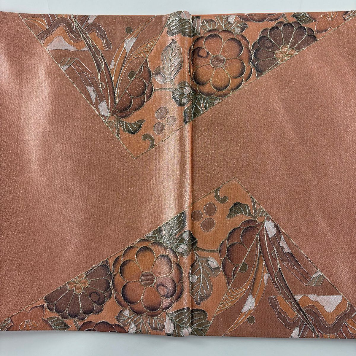 【美品】 袋帶 秀品級 關西仕立 花唐草紋 金銀彩 金金箔 鮭粉紅 お太鼓柄 純蠶絲