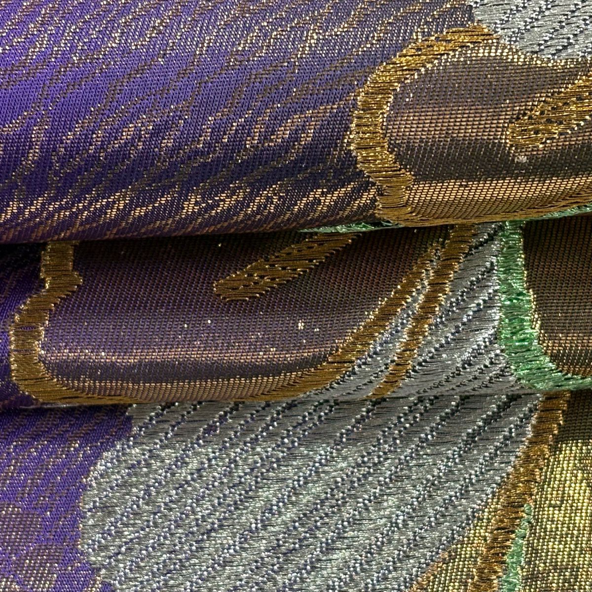 【美品】 袋帶 秀品級 振袖禮服禮服用 藤 金銀絲 金金箔 紫 六通 純蠶絲