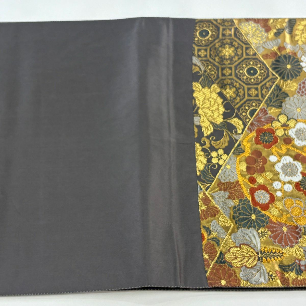 【美品】 袋帶 秀品級 花丸紋 松樹梅花 金絲 金金箔 金色 六通 純蠶絲