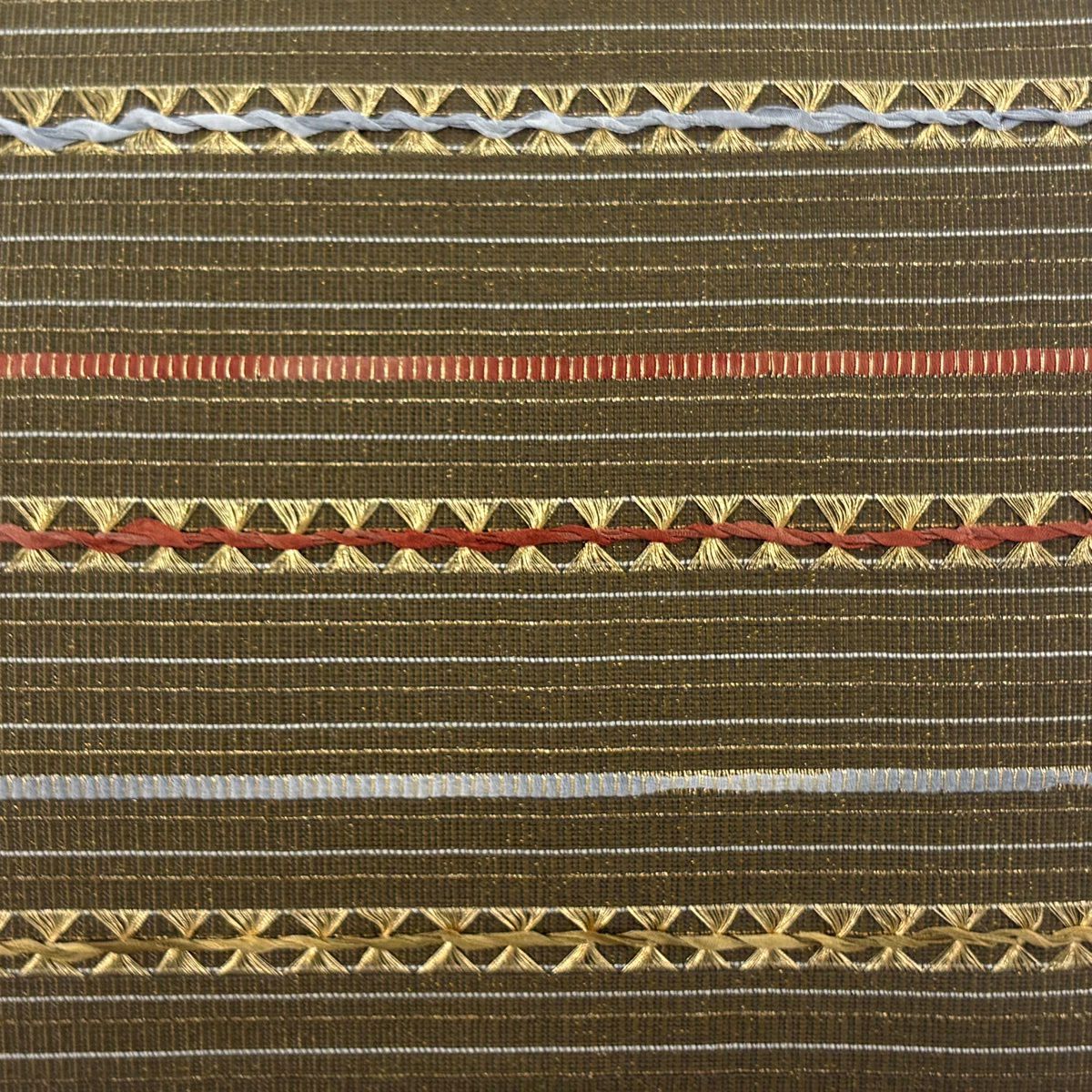 【美品】 袋帶 秀品級 縞 幾何圖案 金絲 山吹茶 紋樣 正蠶絲