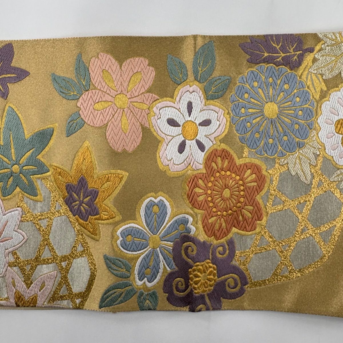 【美品】 袋帶 秀品級 花籠彩映文 唐織 金銀糸 金 六通 純蠶絲