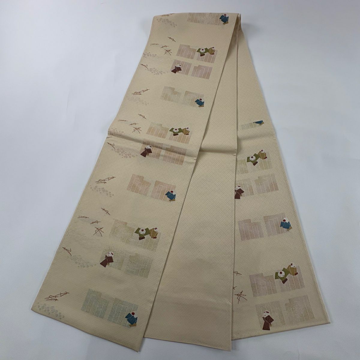 【美品】 袋帶 秀品級 源氏香 松樹葉 金絲 米色 六通 純蠶絲