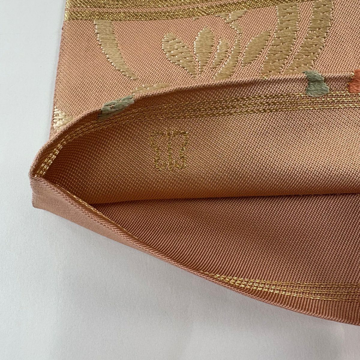 【美品】 袋帶 秀品級 川島織物 落款 花丸紋 金金箔 粉米色 六通 純蠶絲