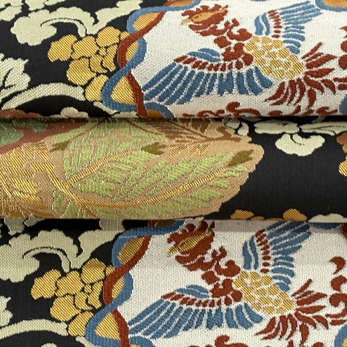 【美品】 袋帶 逸品級 川島織物 落款あり 証紙あり 華紋 花鳥 金金箔 刺繡 黑 六通 純蠶絲