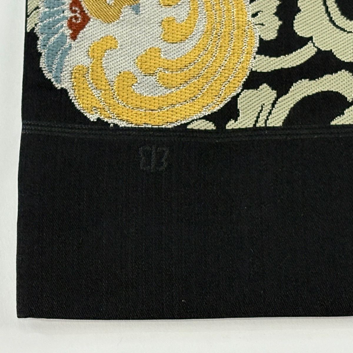 【美品】 袋帶 逸品級 川島織物 落款あり 証紙あり 華紋 花鳥 金金箔 刺繡 黑 六通 純蠶絲