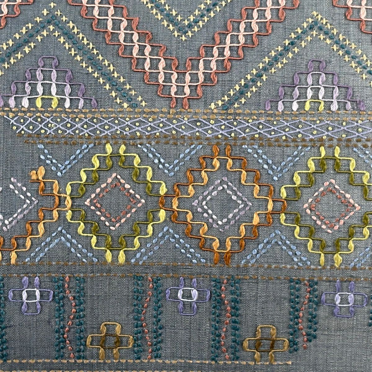 【美品】 袋帶 逸品級 紬織織 大和 菱形 幾何刺繡 刺子刺繡 灰綠 お太鼓圖案 純蠶絲