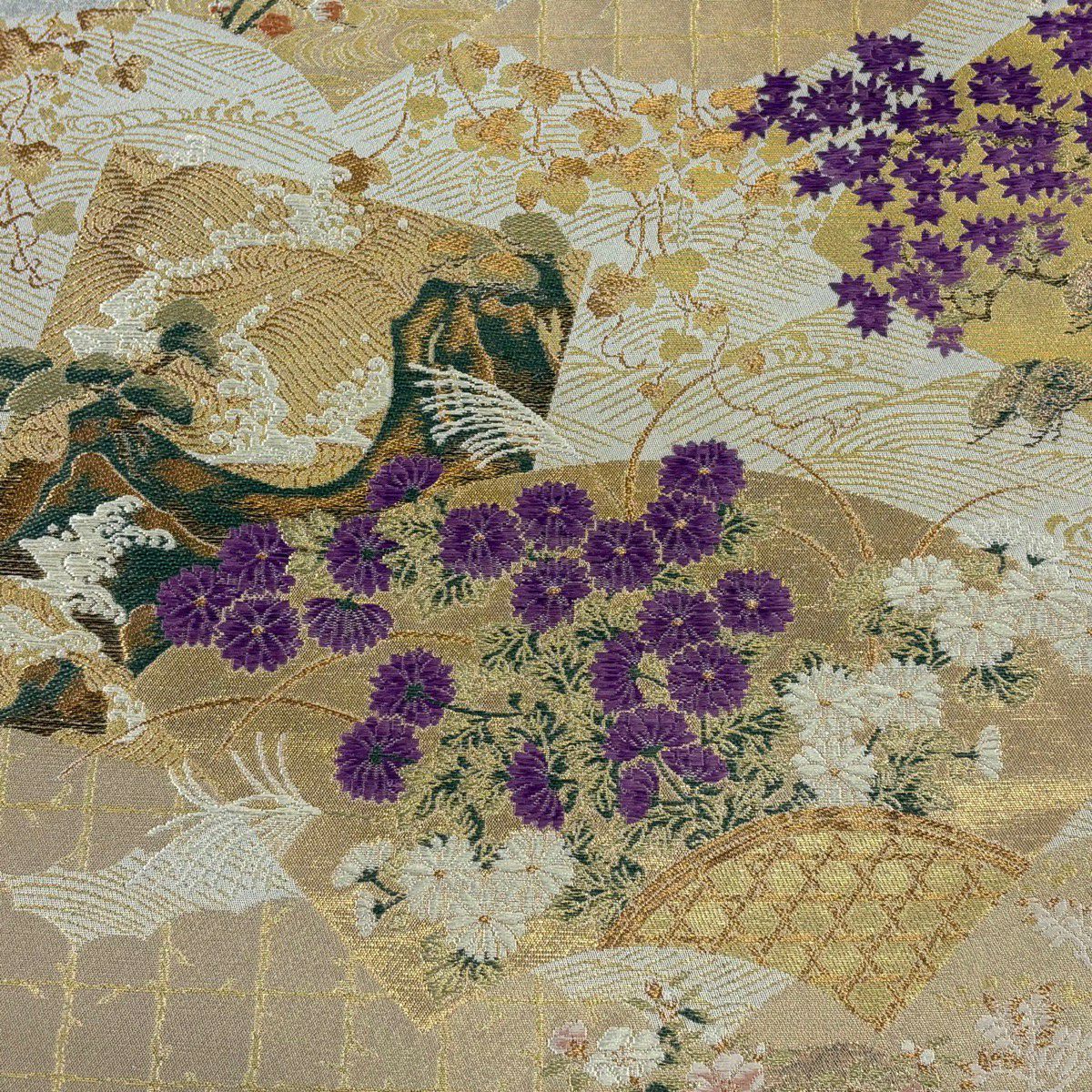 【美品】 袋帶 逸品級 じゅらく 落款あり じゅらく帝王紫 扇子面 菊花 金銀彩 金箔 灰白 お太鼓柄 純蠶絲