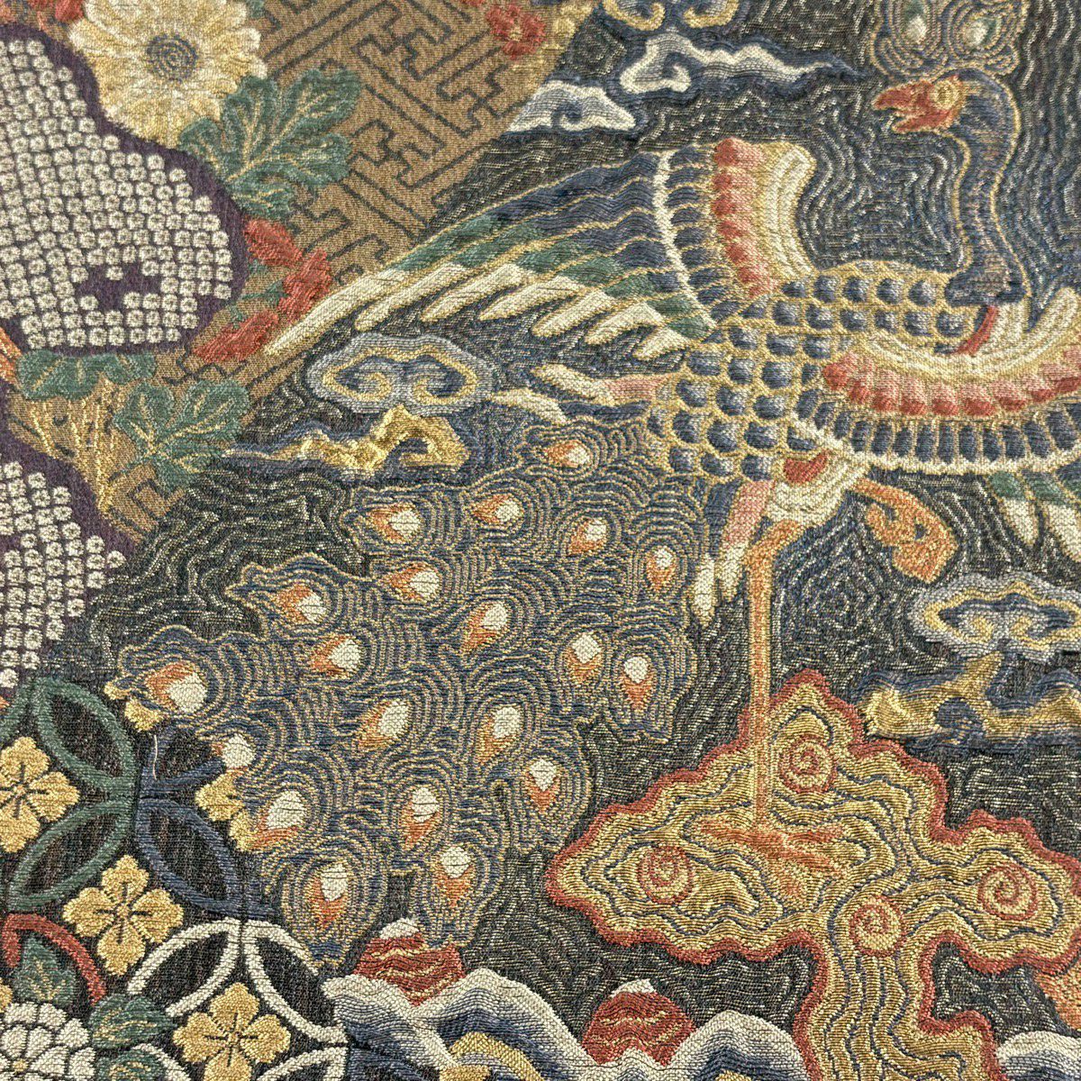 【美品】 袋帶 逸品級 じゅらく 落款あり 時代裂聚芳 鳥 菊花 金銀彩 金箔 墨 深藍色 お太鼓柄 純蠶絲