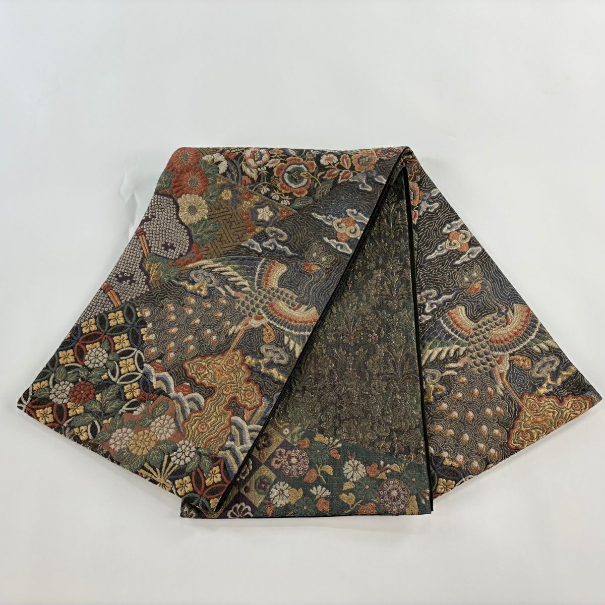 【美品】 袋帶 逸品級 じゅらく 落款あり 時代裂聚芳 鳥 菊花 金銀彩 金箔 墨 深藍色 お太鼓柄 純蠶絲