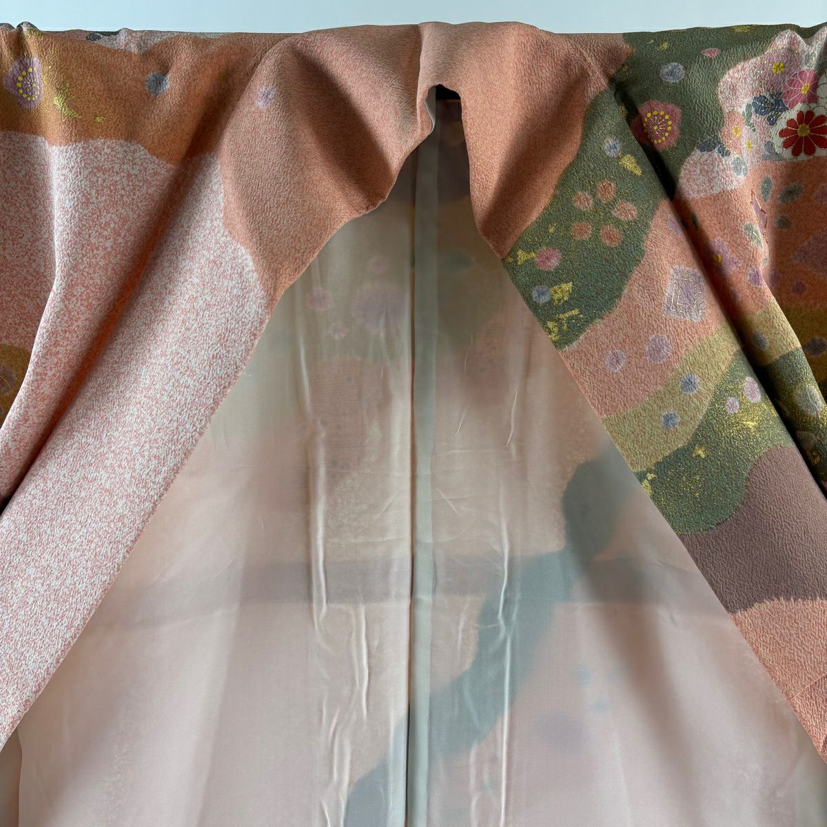 訪問服 身長166.5cm 袖長65cm M 雙層 松樹井青青 落款あり 霞 草花紋 金絲 金銀彩 粉紅 純蠶絲 逸品級