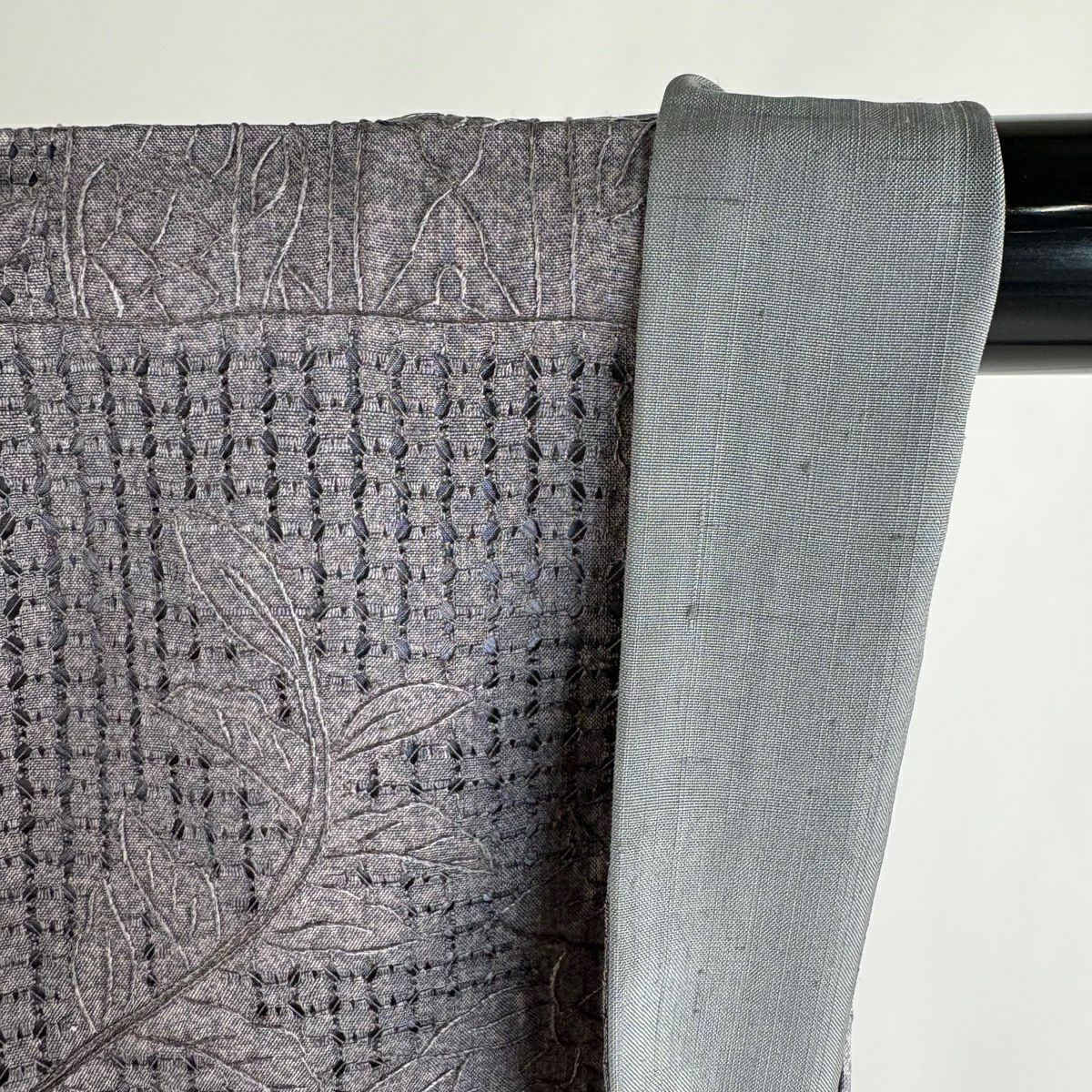【美品】訪問服 身長157cm 袖長62.5cm S 雙層 ますいわ屋 草花紋紋 霞刺繡 染分 灰紫 純蠶絲 逸品級
