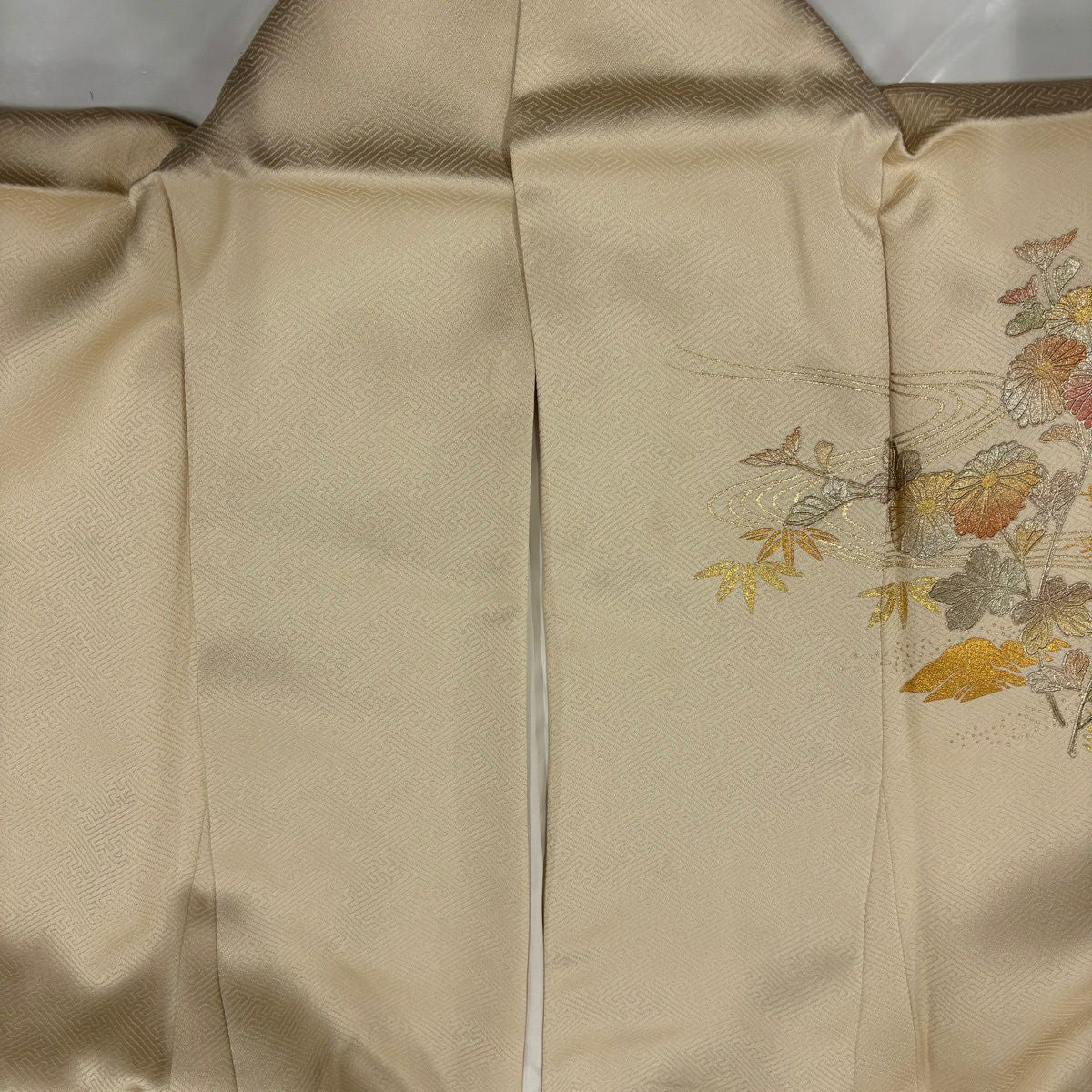 【美品】訪問服 身長167cm 袖長65cm M 雙層 花車 流水 金銀彩 漸層 奶油色 純蠶絲 優品級