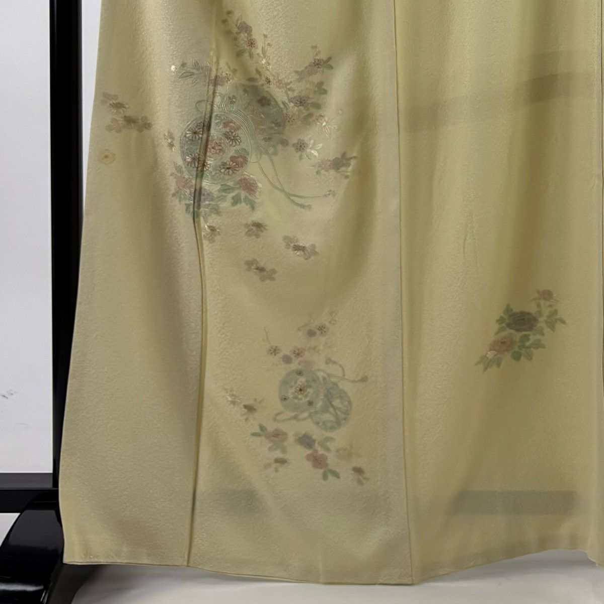 付下 身長165.5cm 袖長67.5cm L 雙層 鼓 草花紋刺繡 金線 淺黃 純蠶絲 優品級